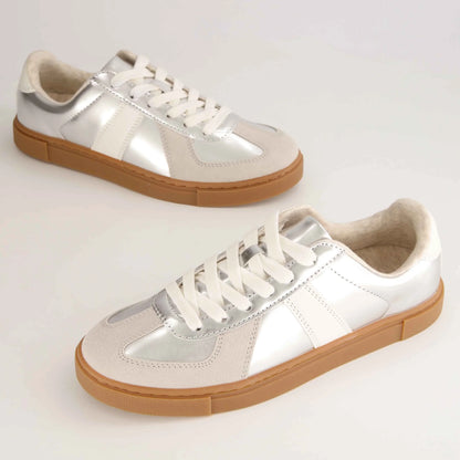 Bailey Lace Up Sneaker