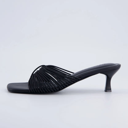 Quiz Kitten Heels