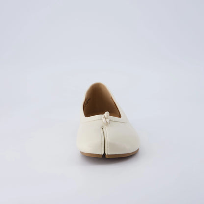Maki Split-toe Flats