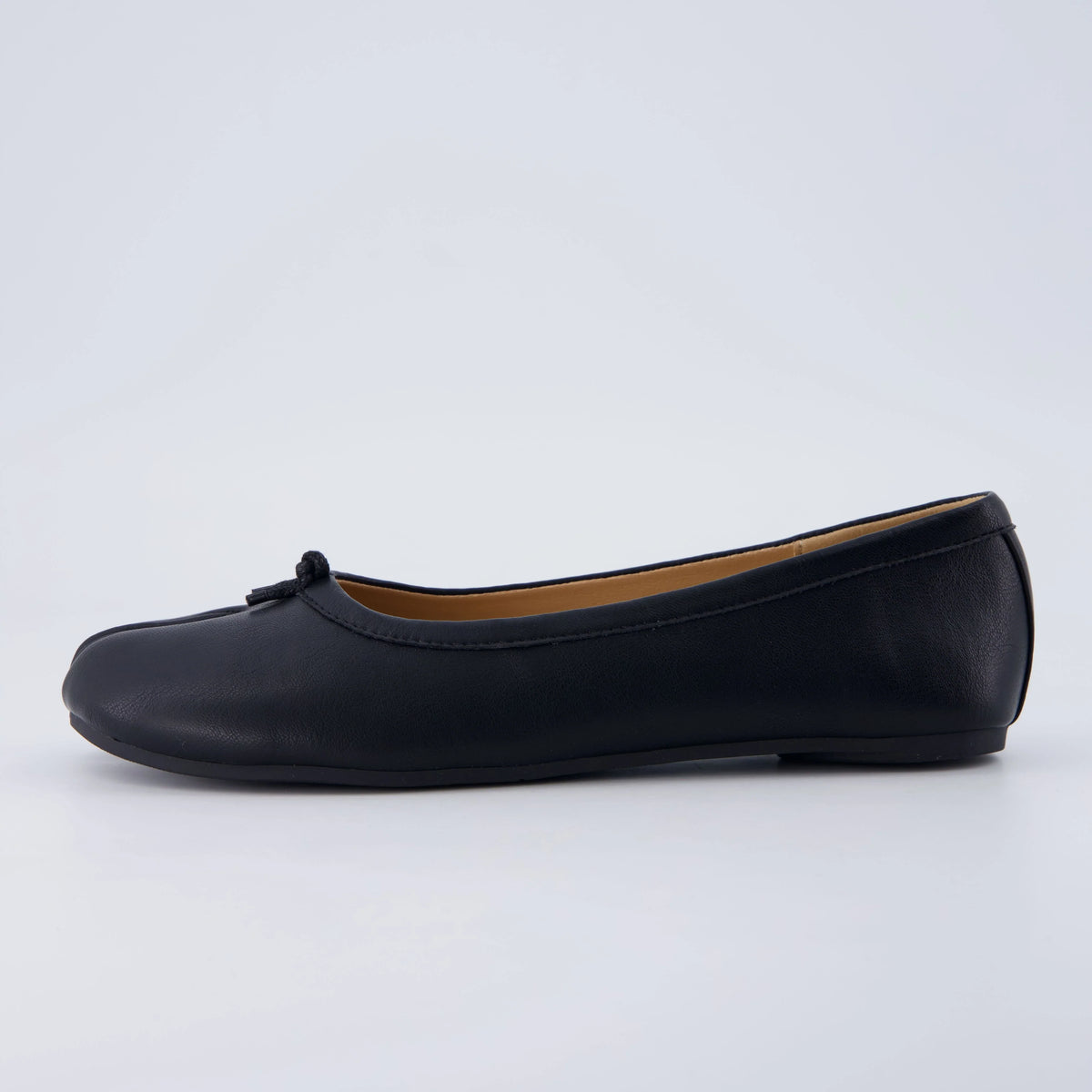 Maki Split-toe Flats
