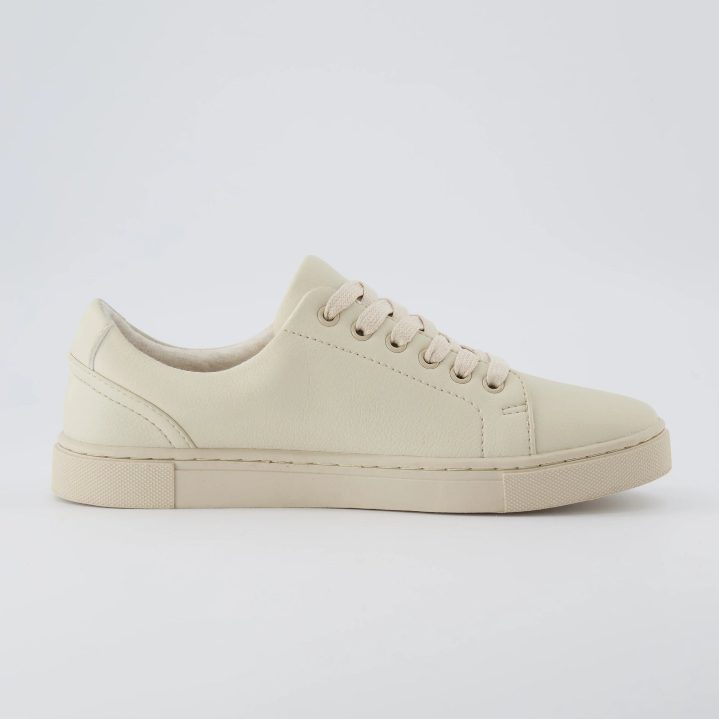 Hashtag Lace-up Sneaker