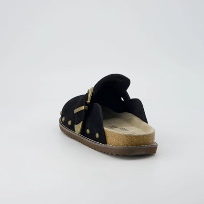 Bronco Suede Clogs