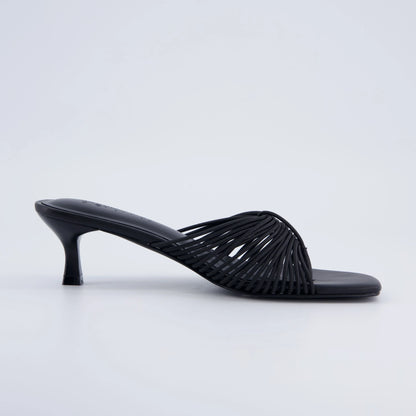 Quiz Kitten Heels