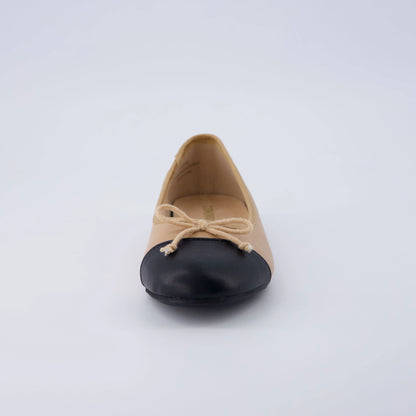 Cardi Cap Toe Flat