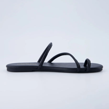 Resort Flat Sandal